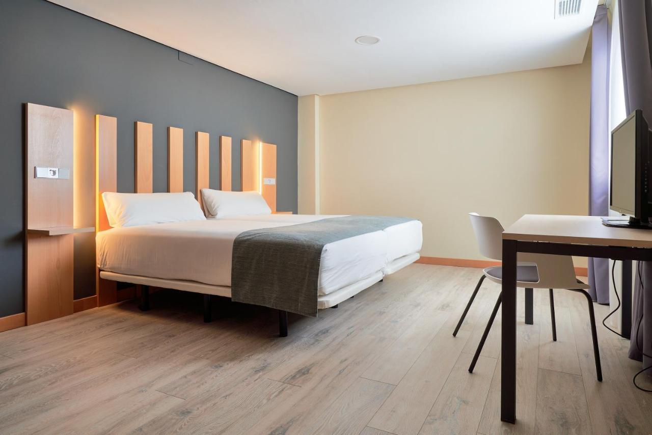 Smart Hotel La Sagra Yuncos Exterior photo